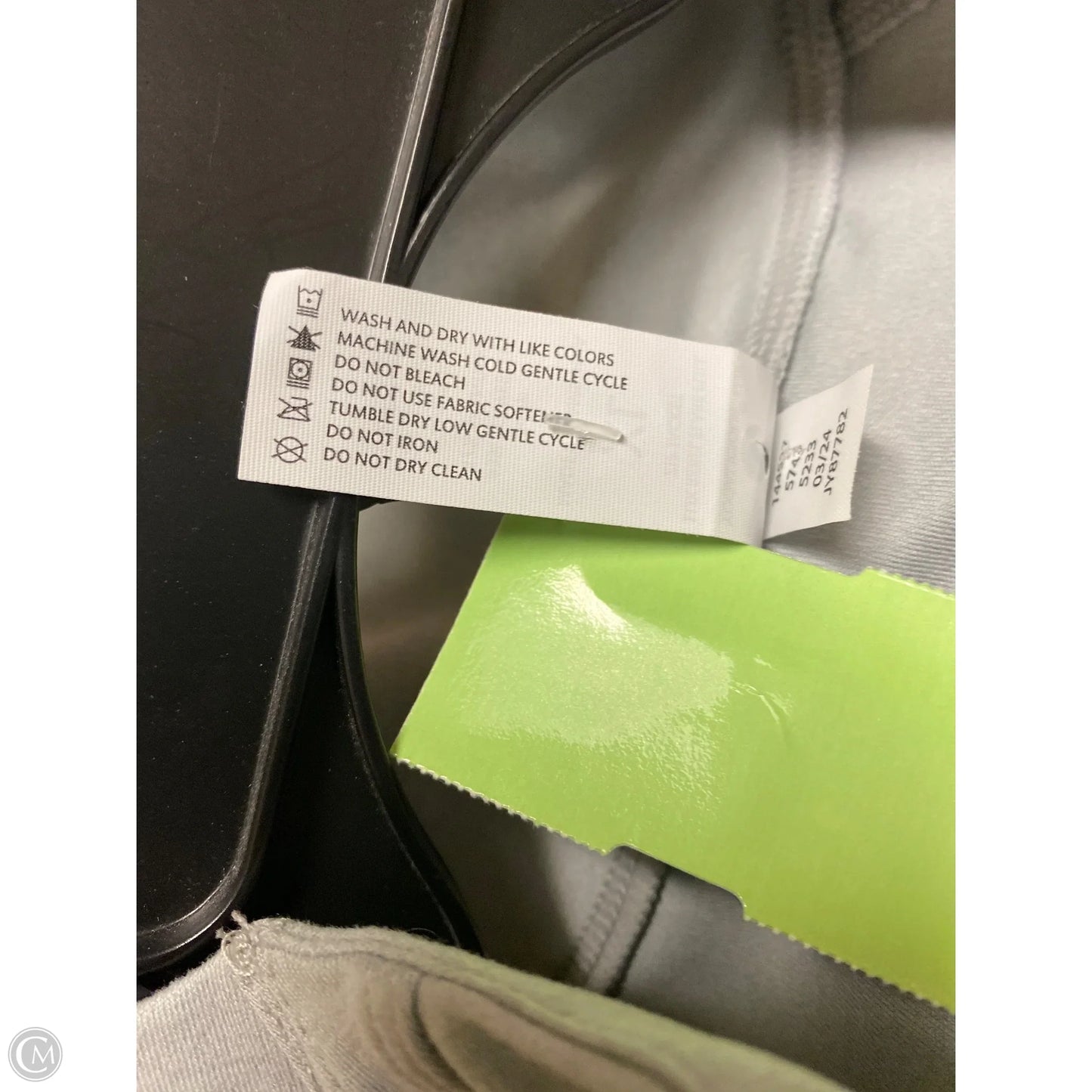 Athletic Jacket By Yogalicious In Grey, Size: Xl