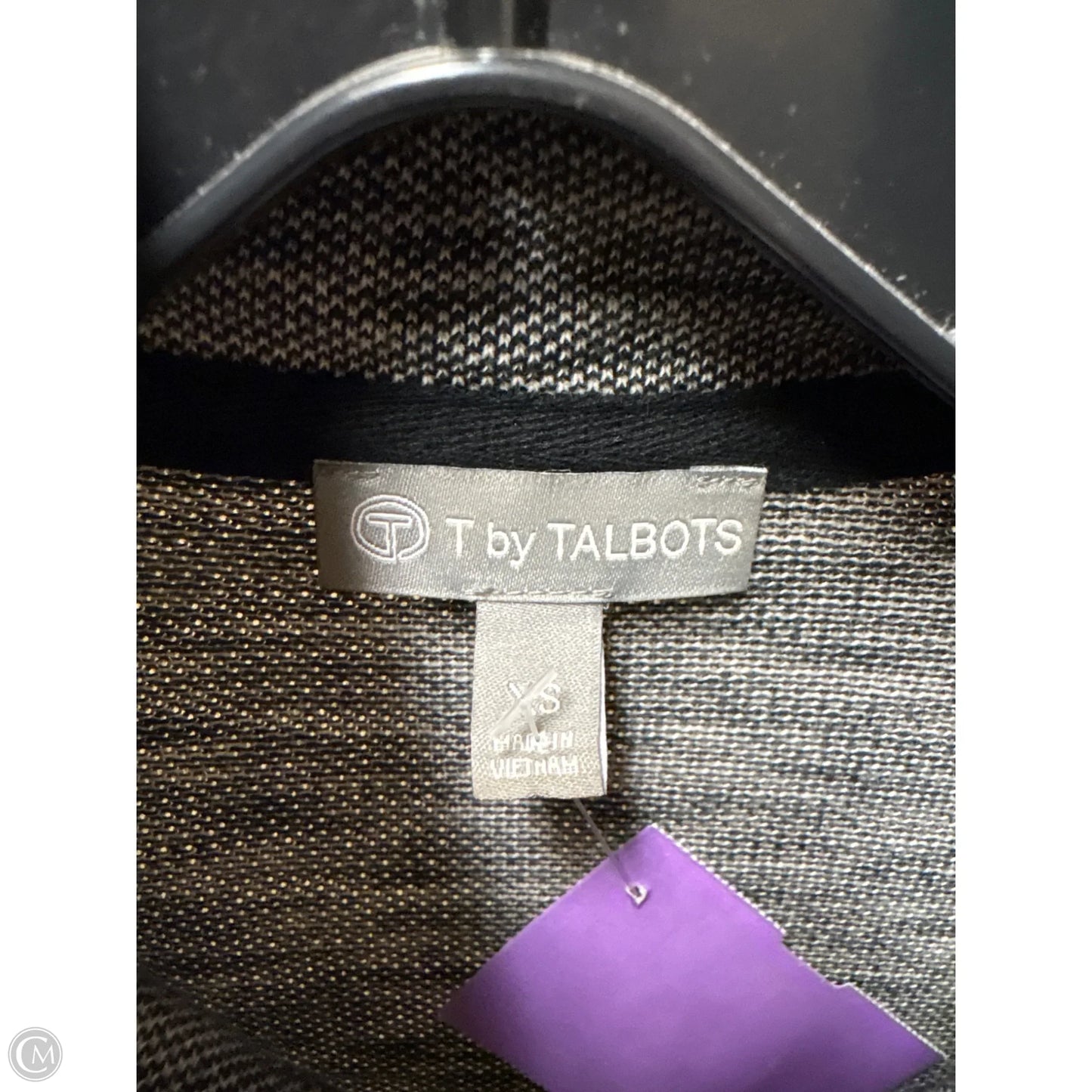 Athletic Top Long Sleeve Crewneck By Talbots In Grey, Size: Xs