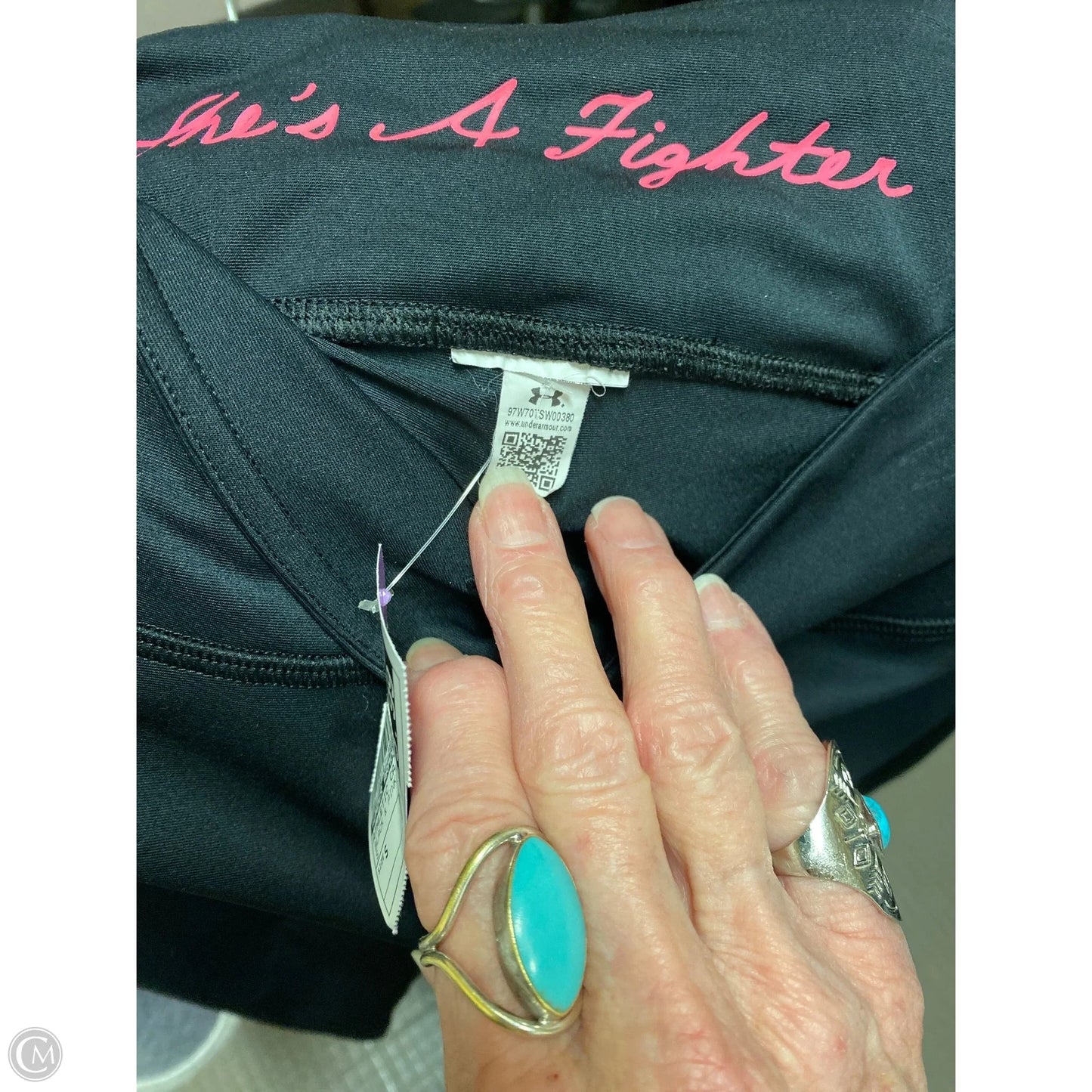 Athletic Capris By Under Armour In Black & Pink, Size: S