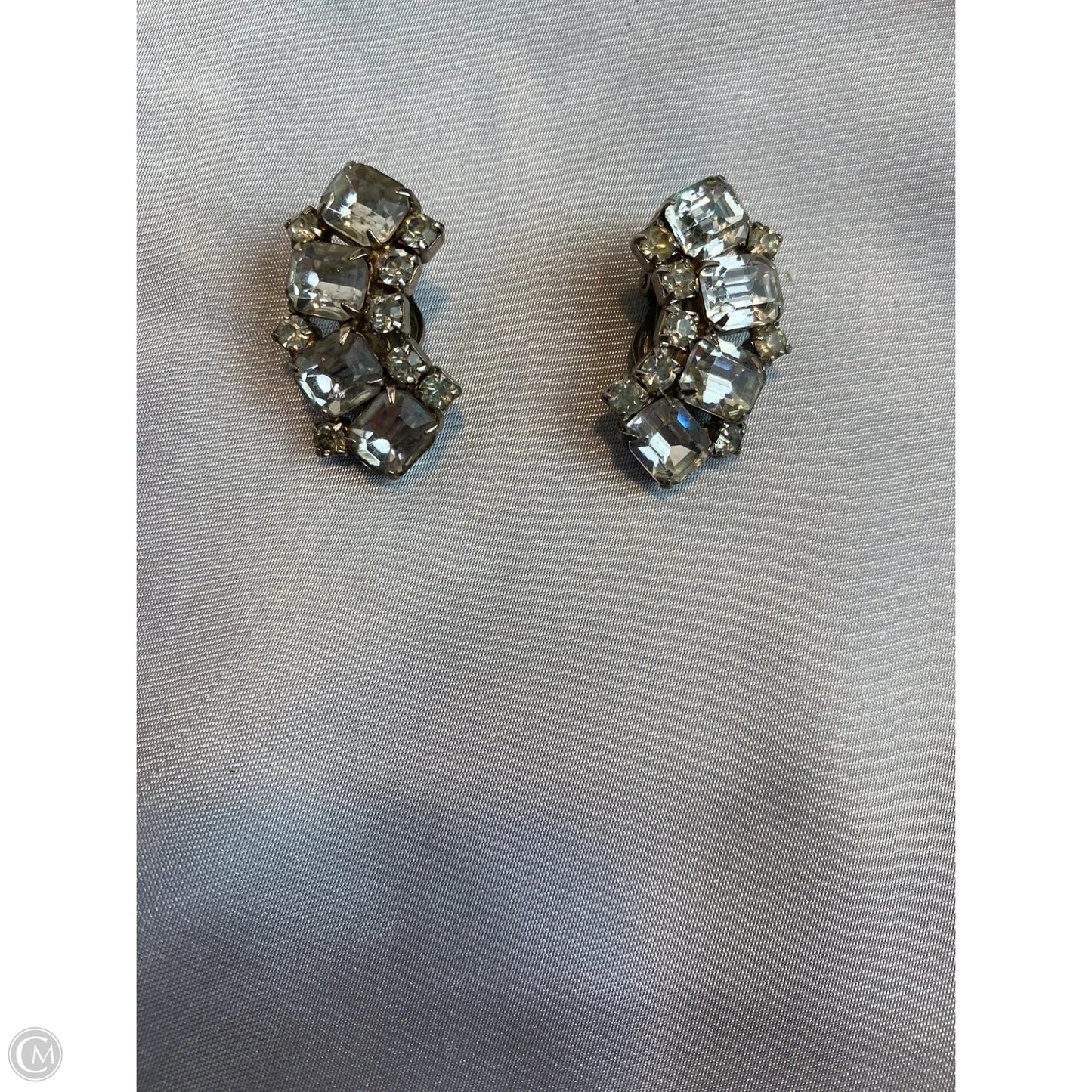 Earrings Clip By Cmf