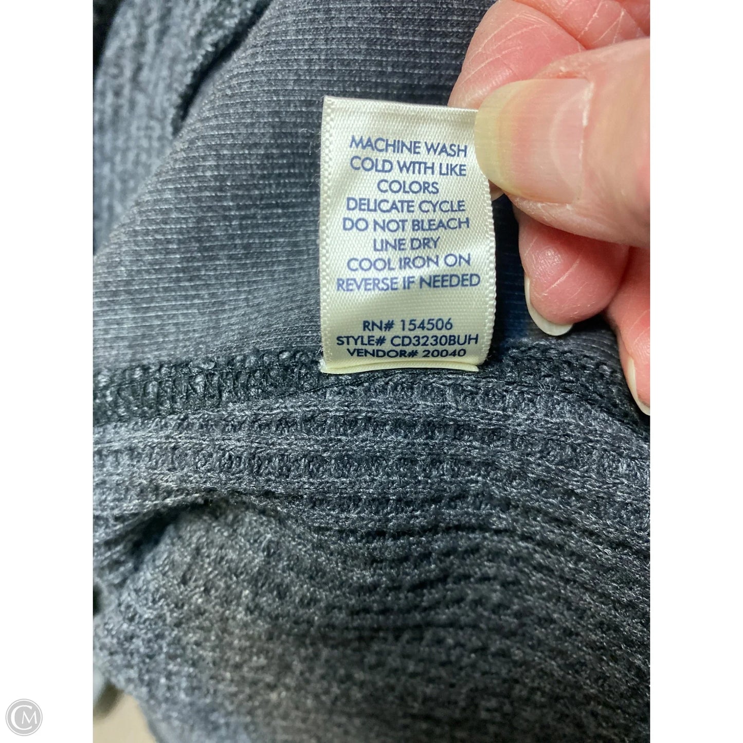 Top Long Sleeve By Bke In Grey, Size: M