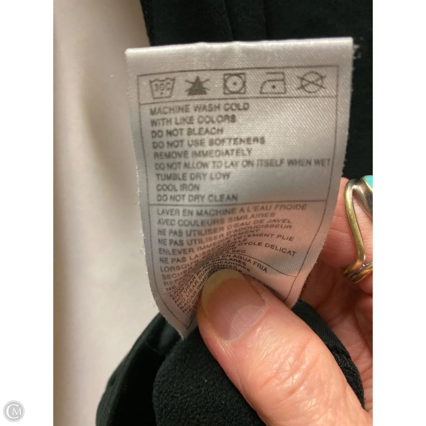 Athletic Top Long Sleeve Crewneck By Nike In Black, Size: M