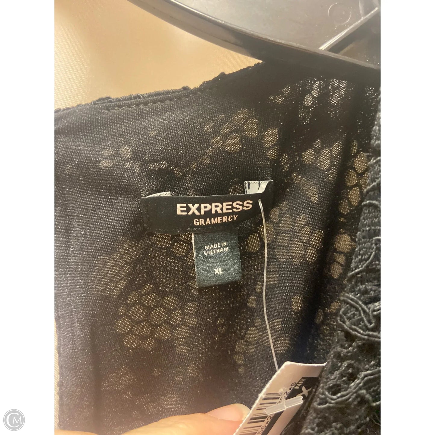 Top Short Sleeve By Express In Black, Size: Xl