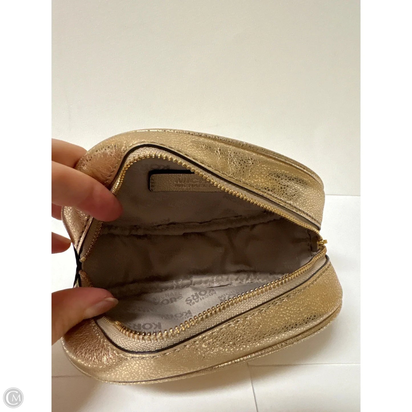 Makeup Bag Designer By Michael Kors, Size: Small