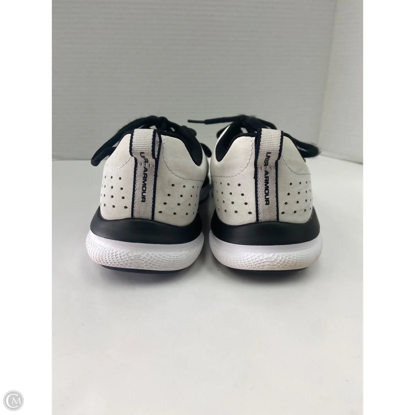 Shoes Athletic By Under Armour In Black & White, Size: 9.5