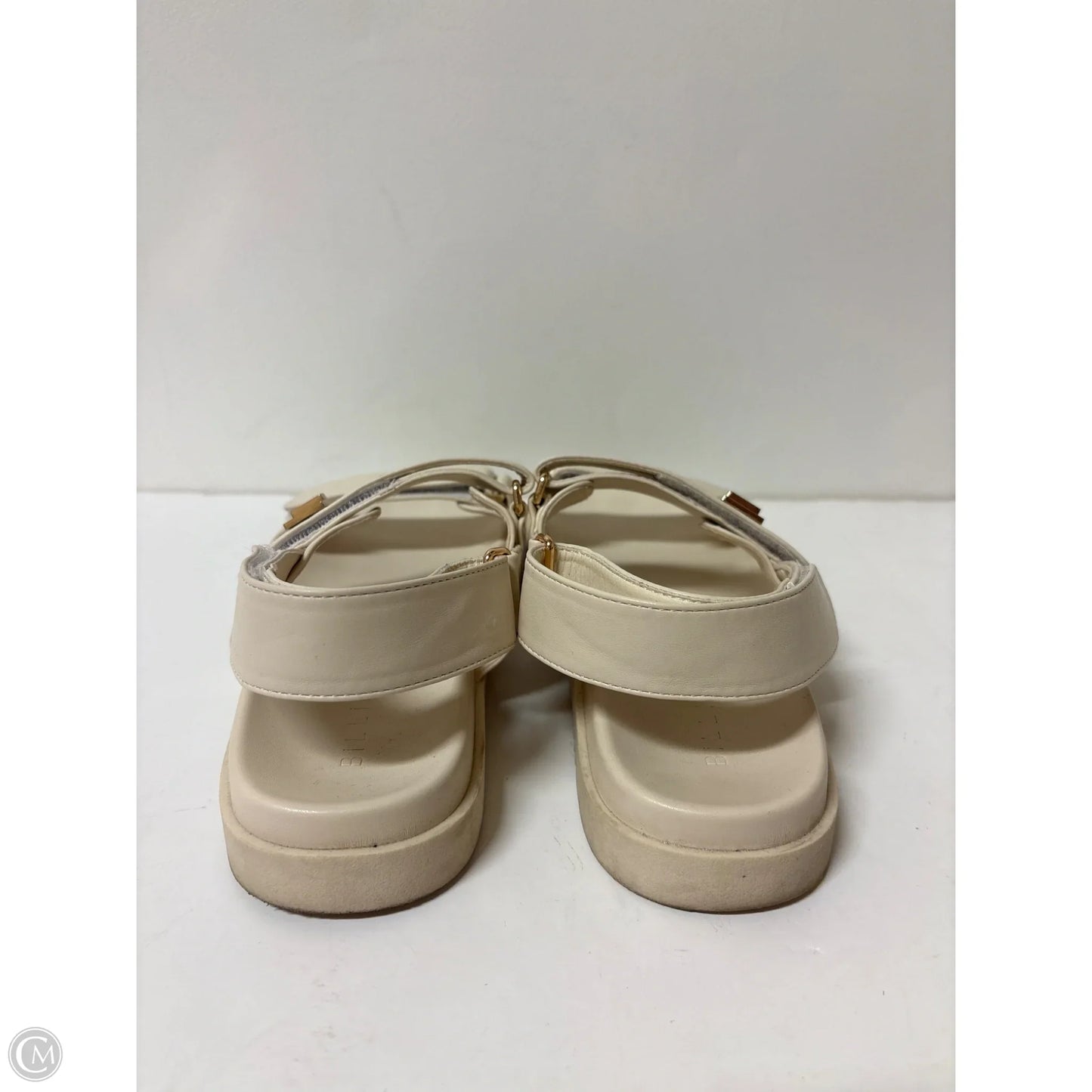 Sandals Flats By Clothes Mentor In Cream, Size: 8