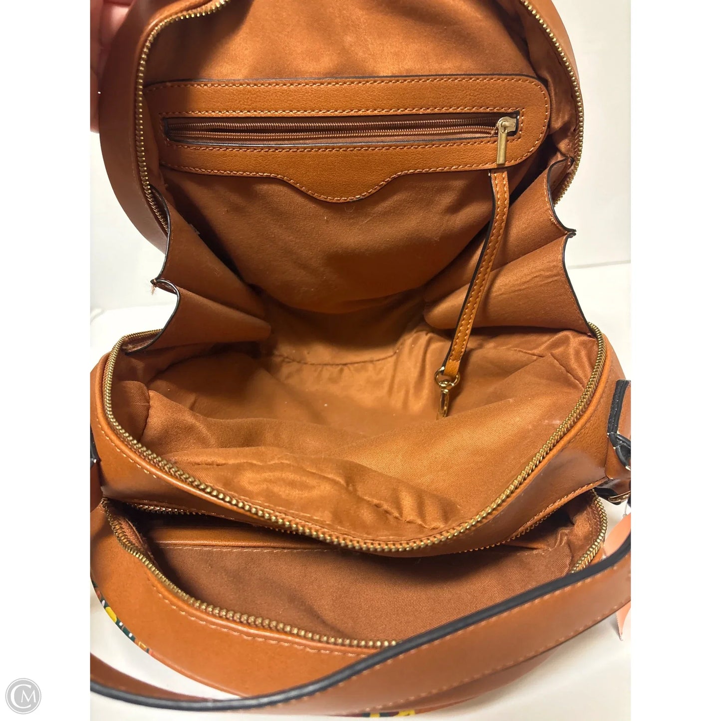 Crossbody By Clothes Mentor, Size: Medium