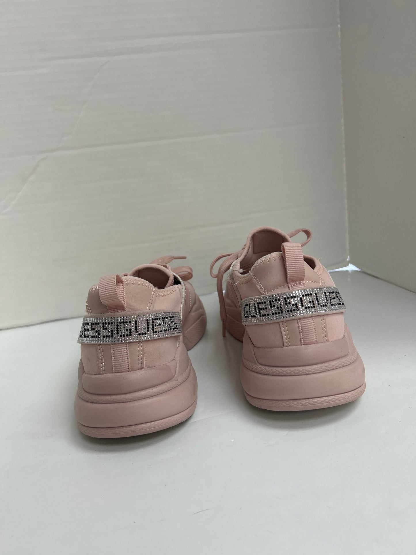 Shoes Sneakers By Guess  Size: 9