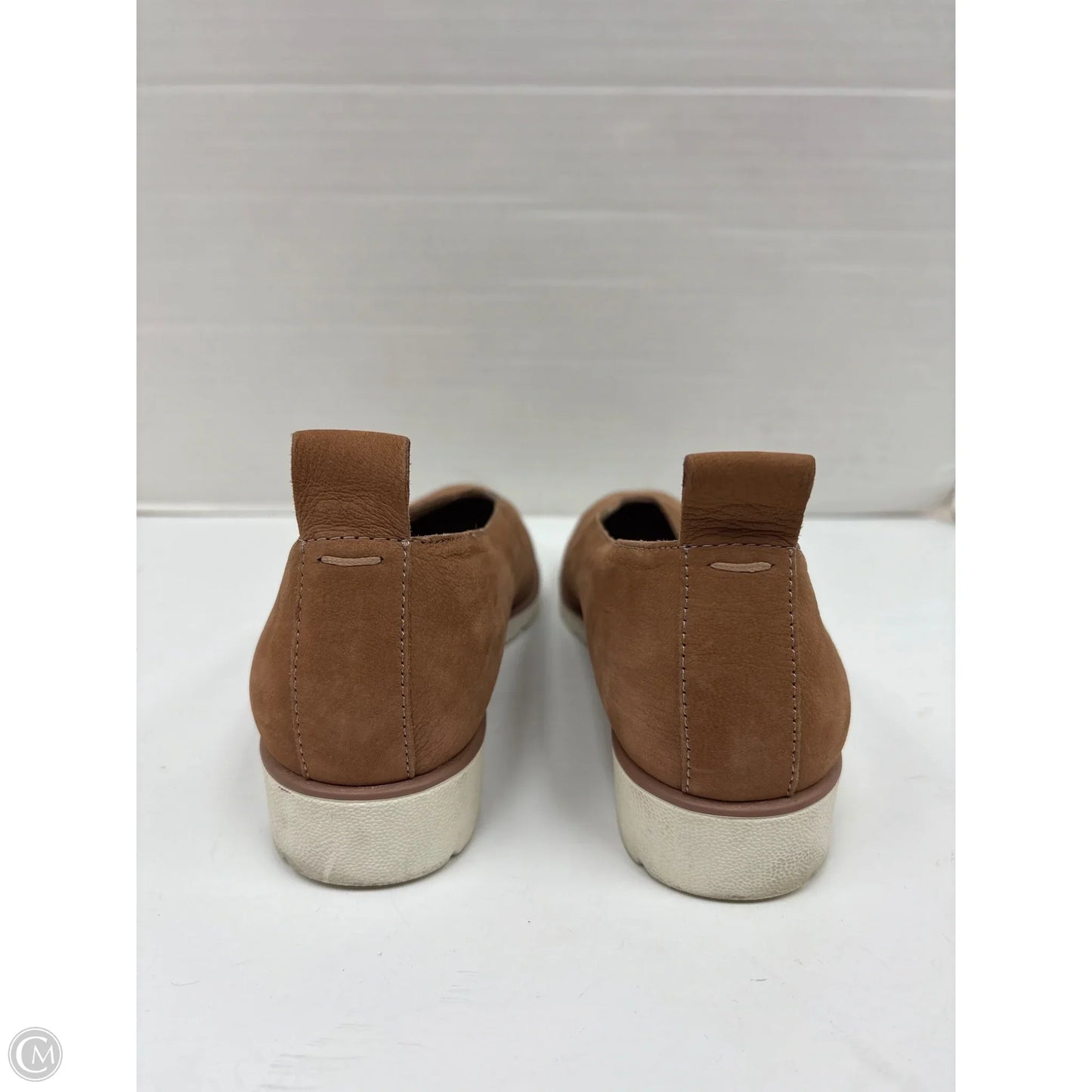 Shoes Flats By Eileen Fisher In Tan, Size: 6.5