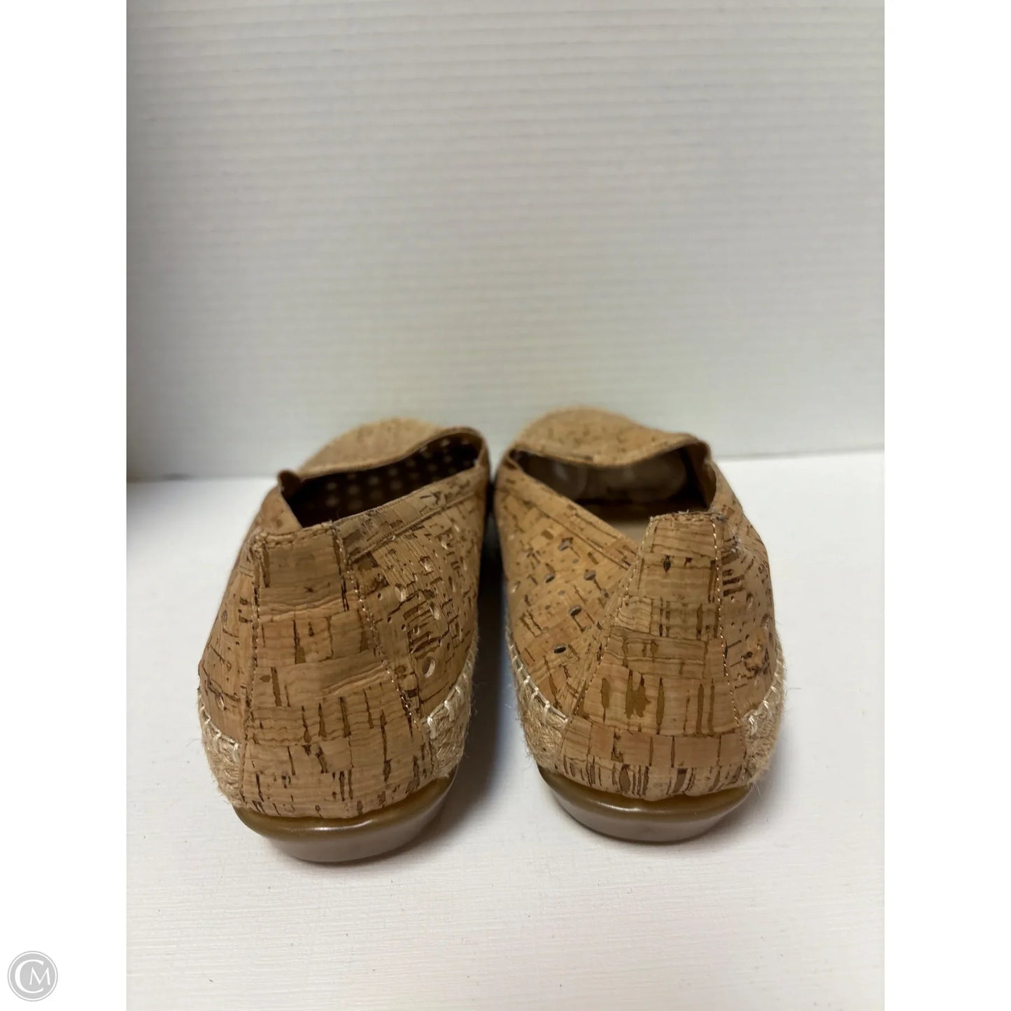 Shoes Flats By Vaneli In Beige, Size: 11