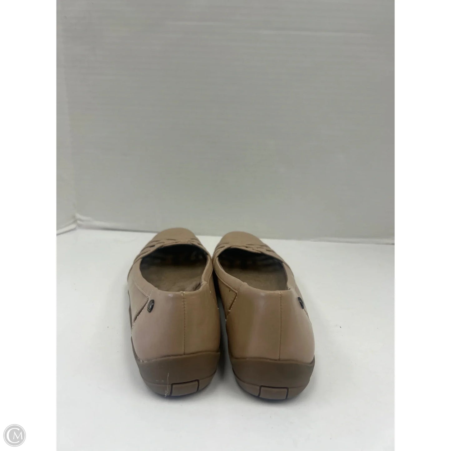 Shoes Flats By Life Stride In Beige, Size: 8.5