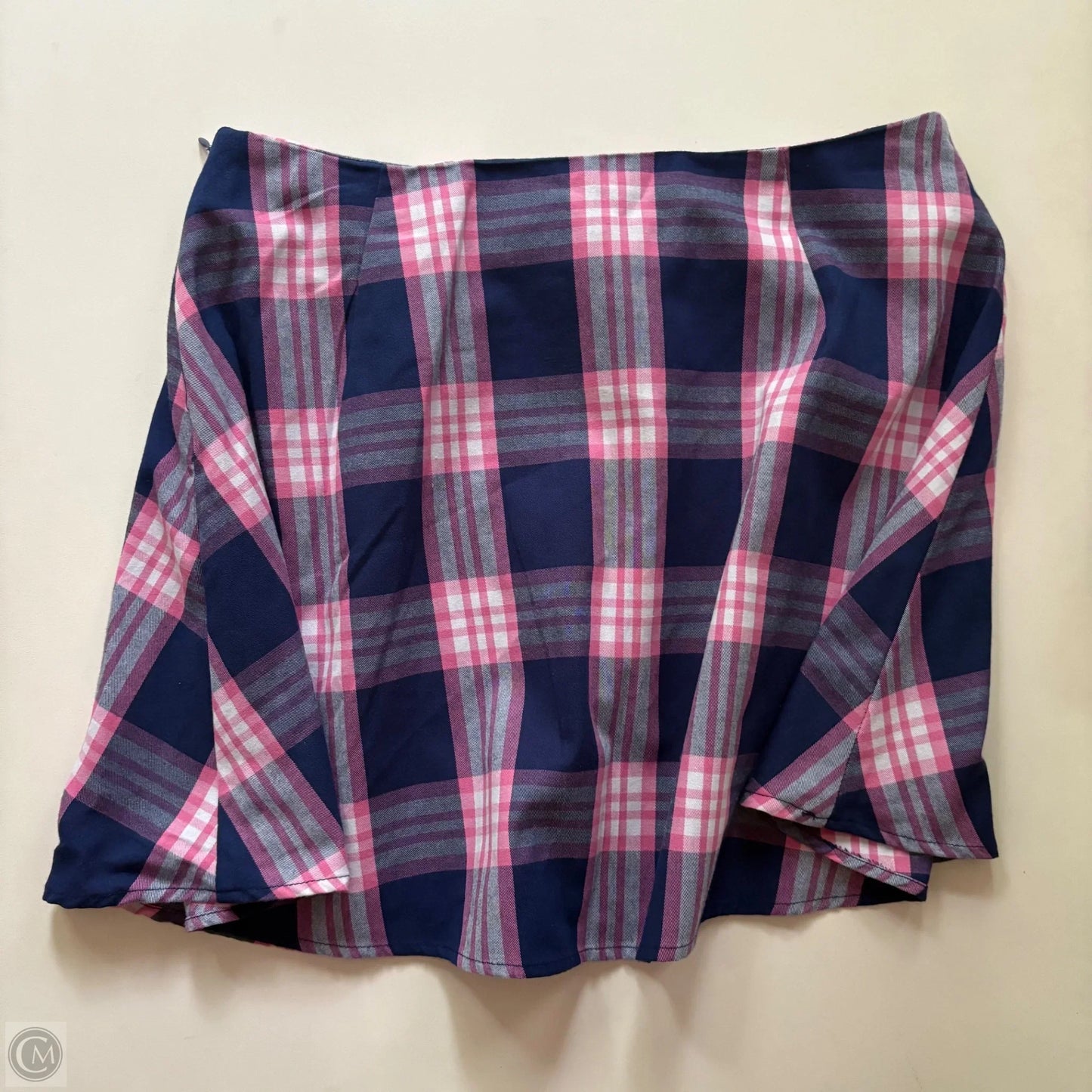 Skirt Mini & Short By Crown And Ivy In Plaid Pattern, Size: 10