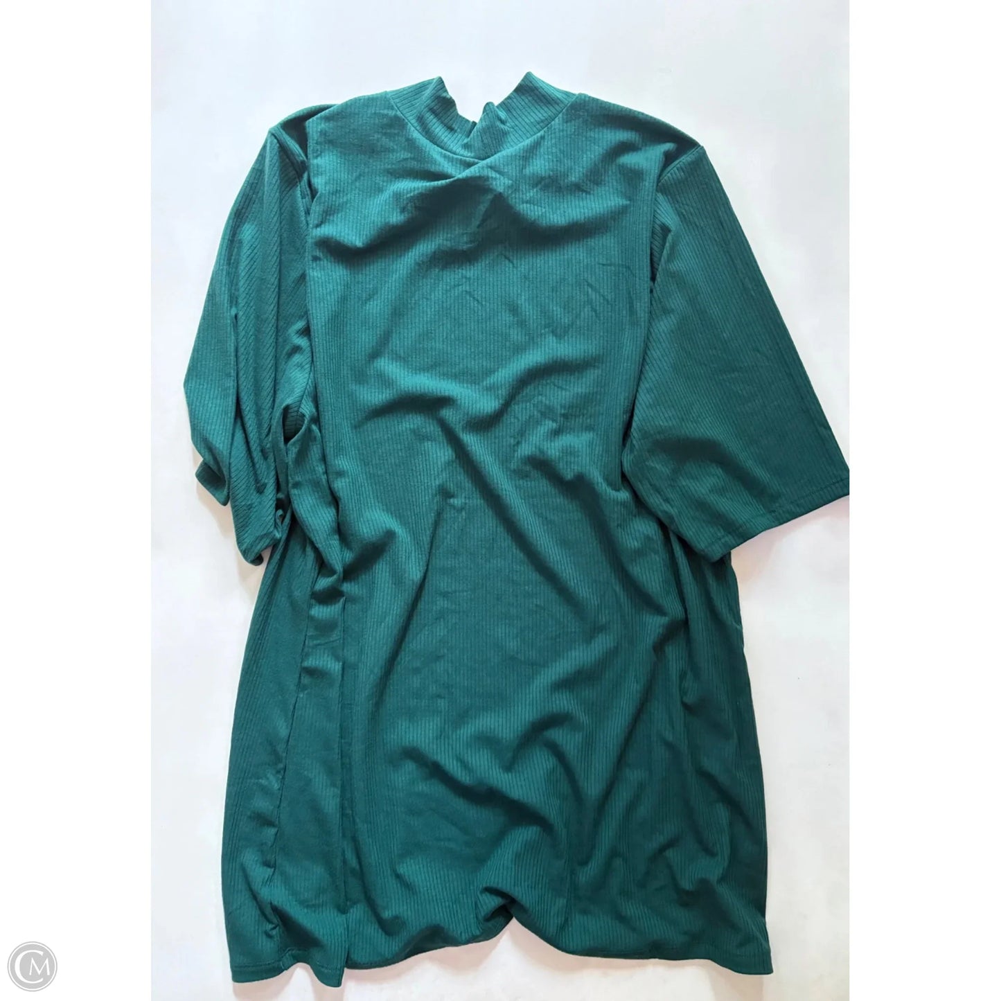 Top Short Sleeve By Torrid In Green, Size: 3x