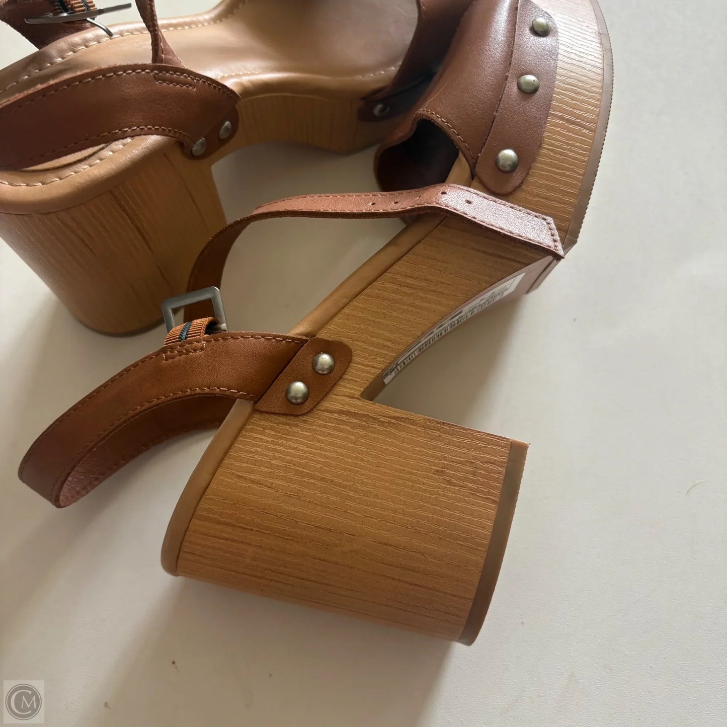 Shoes Heels Block By Universal Thread In Brown, Size: 8.5