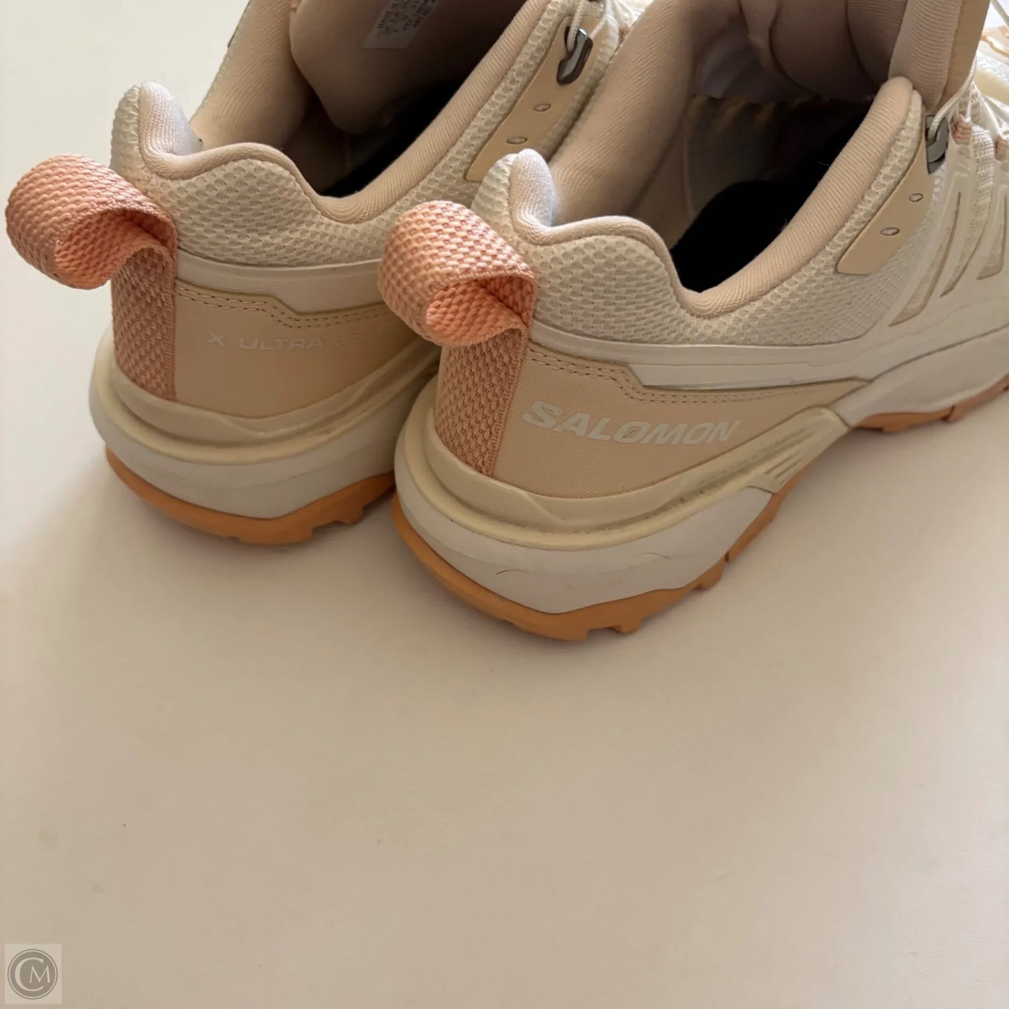 Shoes Athletic By Salomon In Cream, Size: 9.5