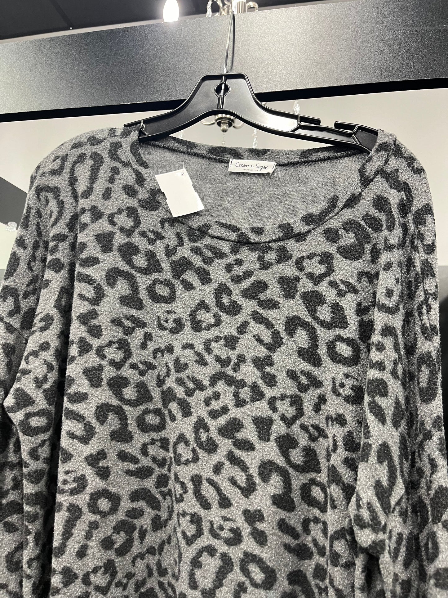 Sweater By Cream & Sugar In Animal Print, Size: M