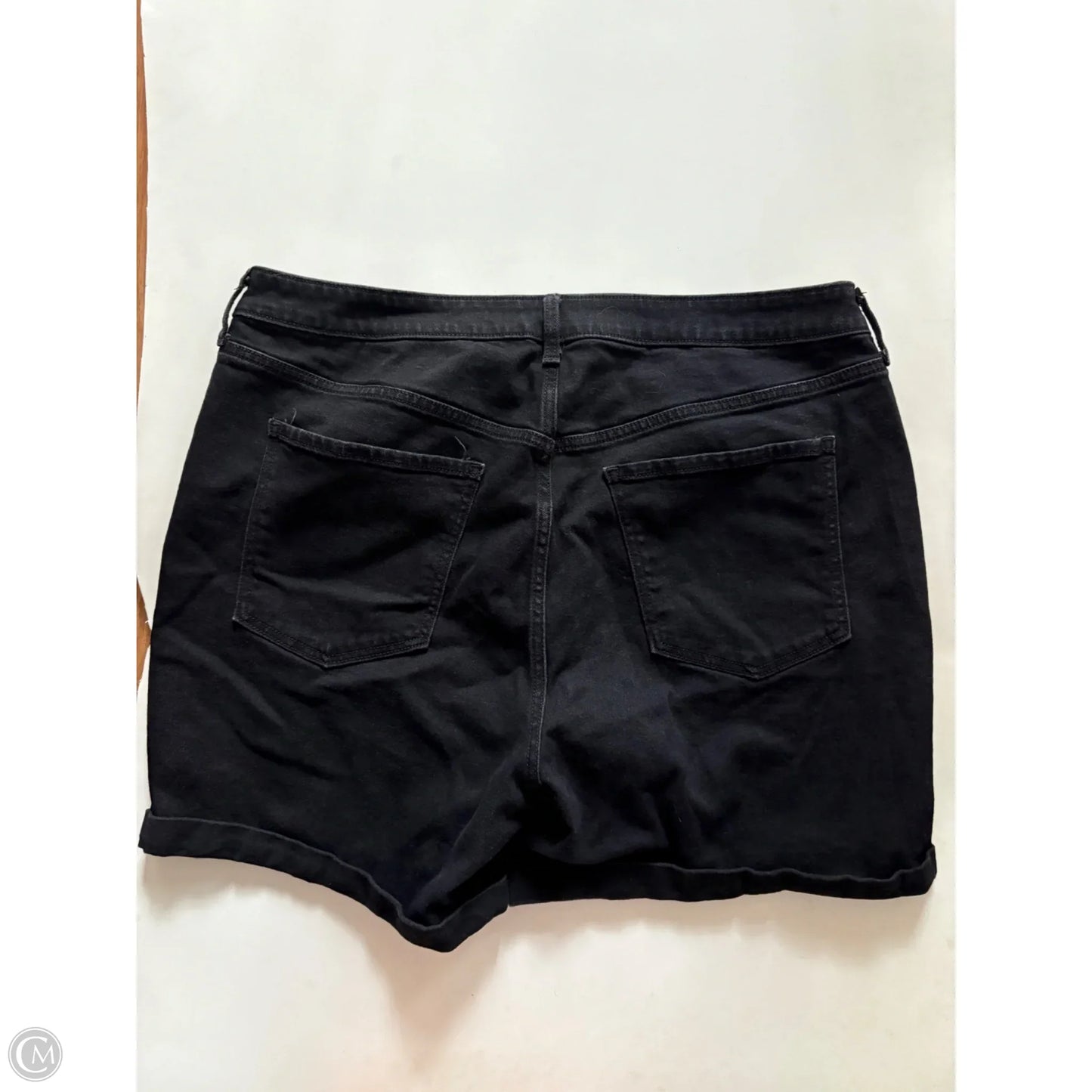 Shorts By Old Navy In Black, Size: 18