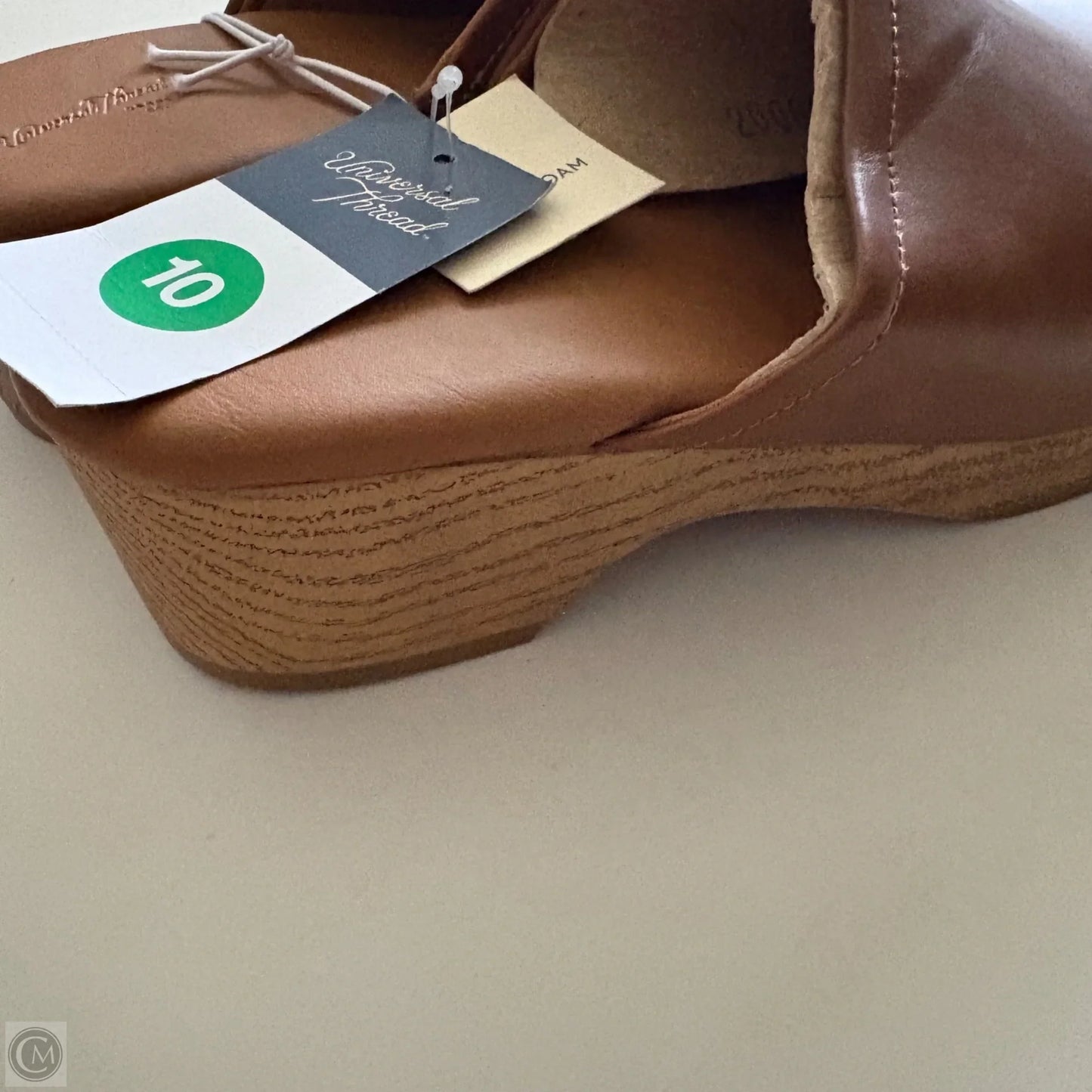 Shoes Flats By Universal Thread In Tan, Size: 10