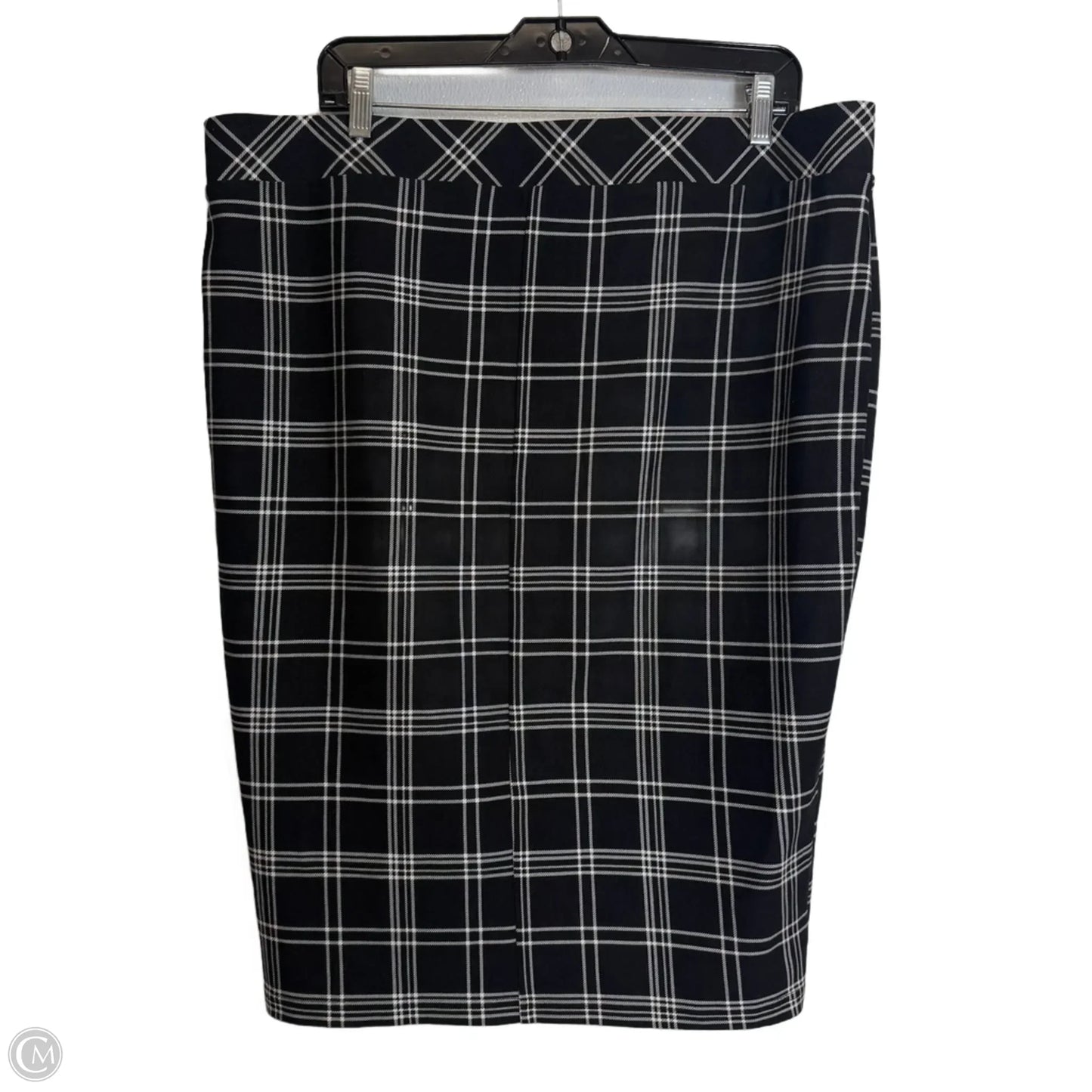 Skirt Mini & Short By Torrid In Black & White, Size: 2x