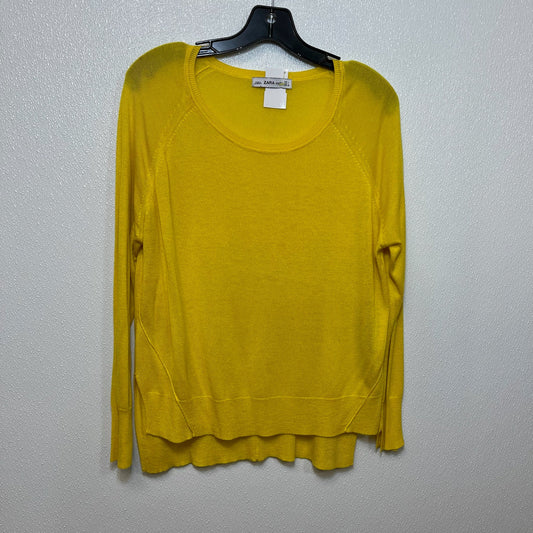 Sweater By Zara  Size: L