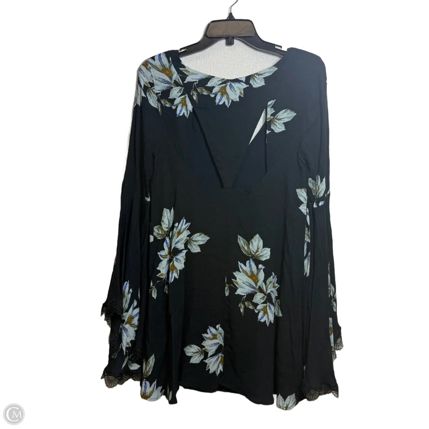 Top Long Sleeve By Free People In Navy, Size: M