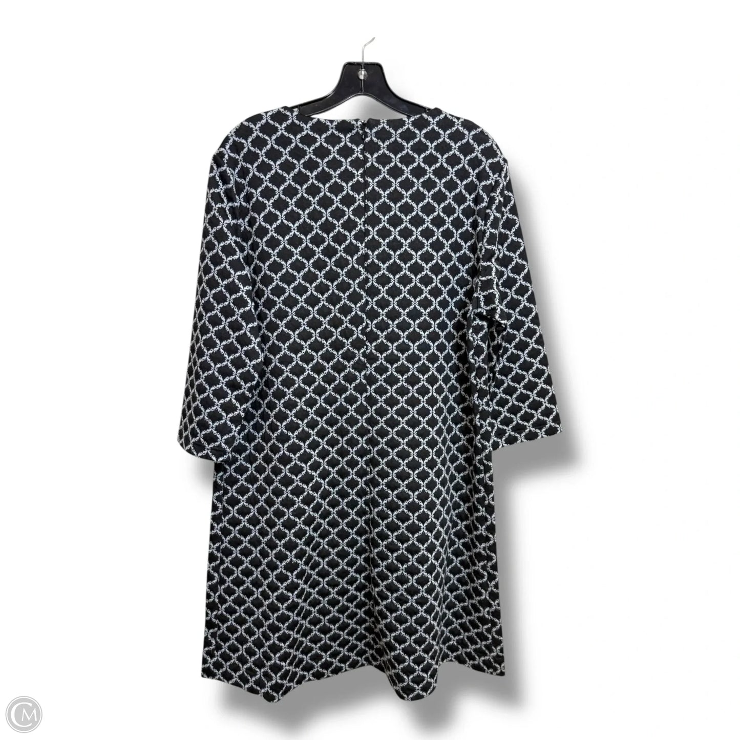 Dress Casual Short By Clothes Mentor In Black, Size: 14