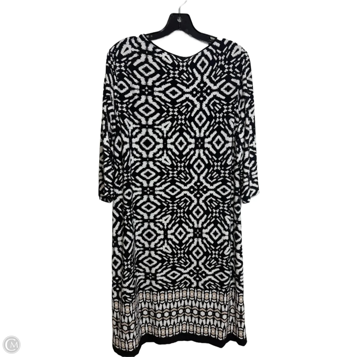 Dress Casual Short By Chicos In Black, Size: L