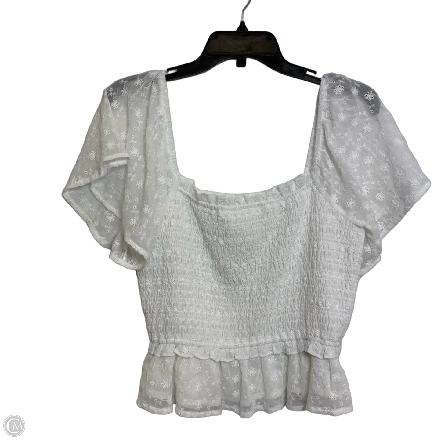 Top Short Sleeve By Astr In White, Size: L