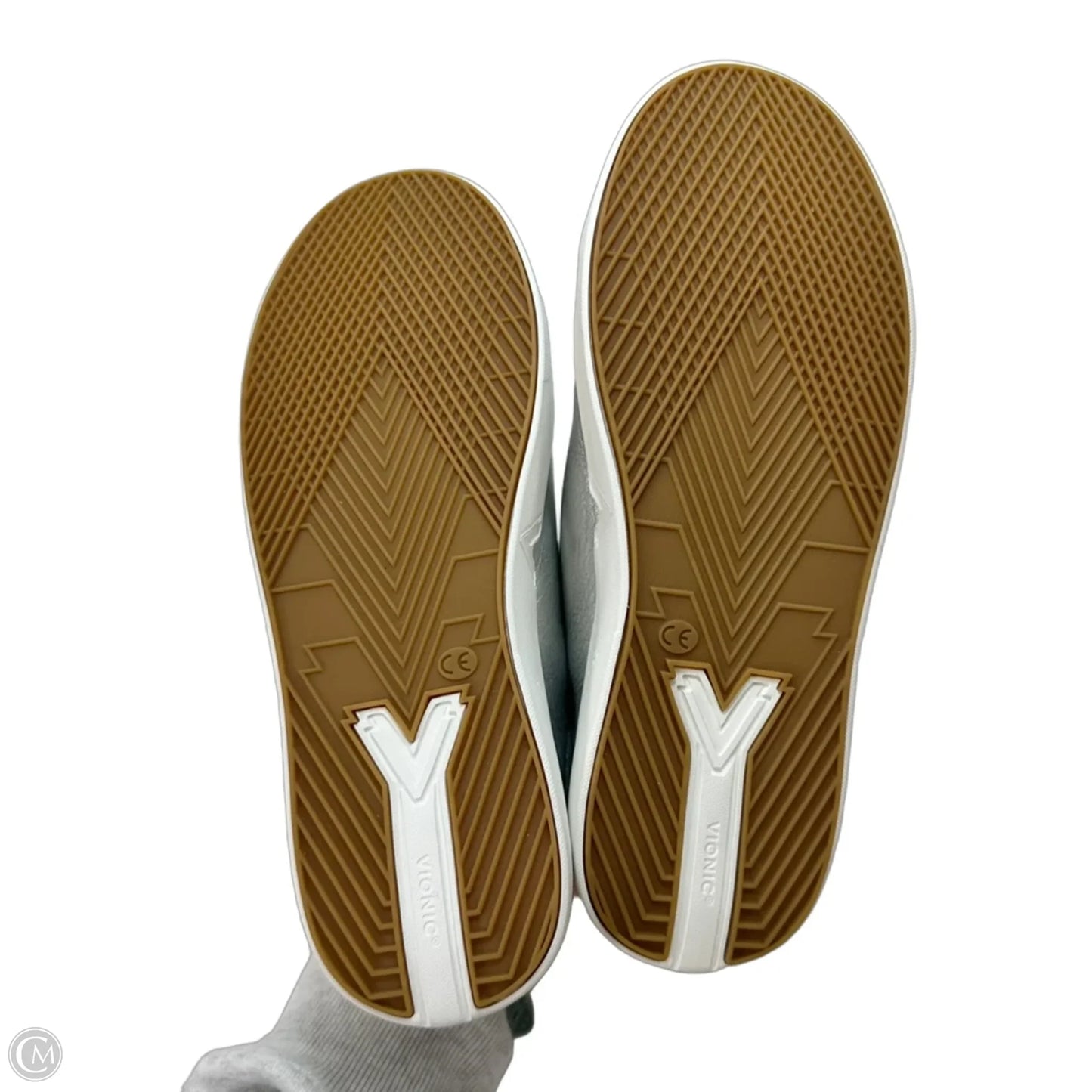 Shoes Sneakers By Vionic In Silver, Size: 7