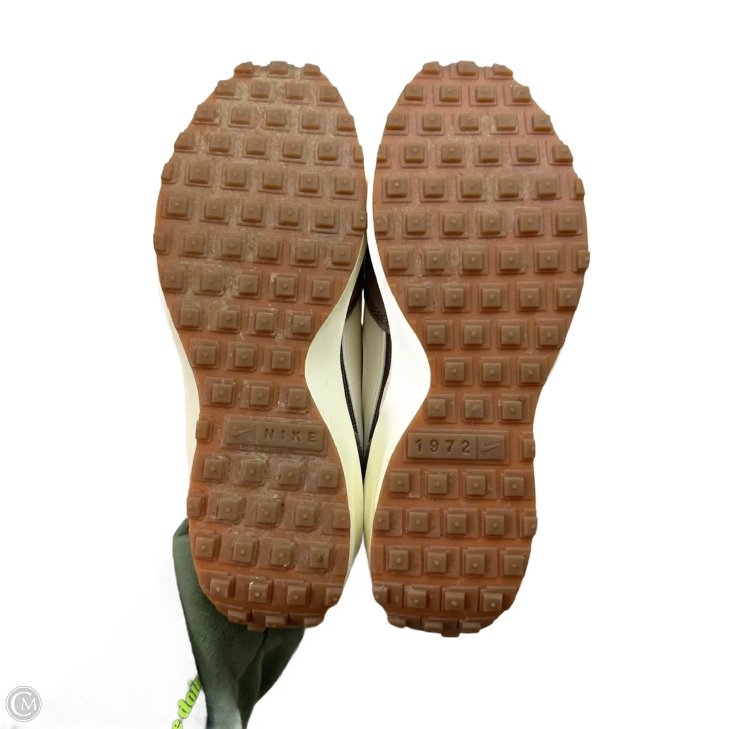 Shoes Sneakers By Nike In Mauve, Size: 8