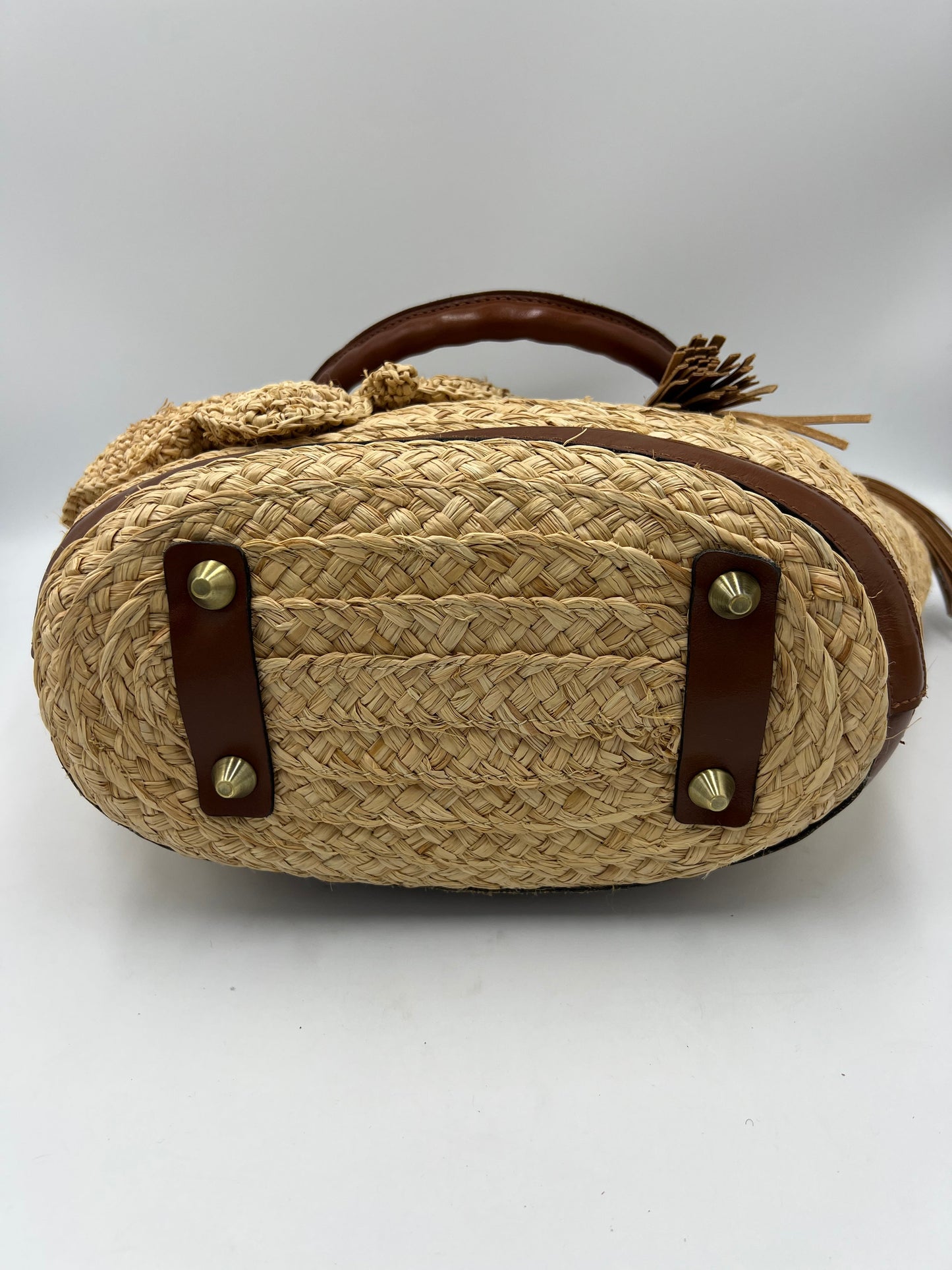 Like New! Handbag Designer By Patricia Nash  Size: Medium