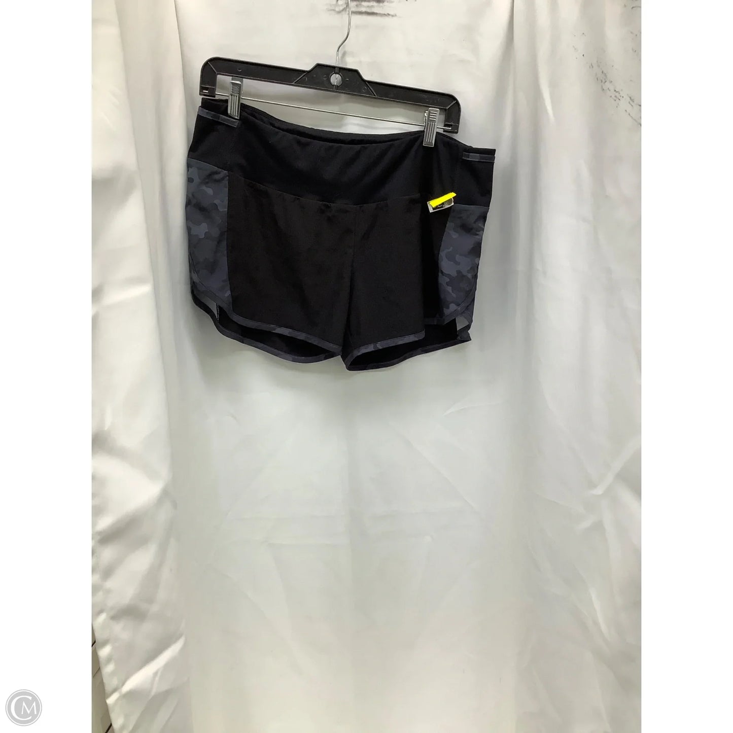 Athletic Shorts By Zyia In Black, Size: Xl
