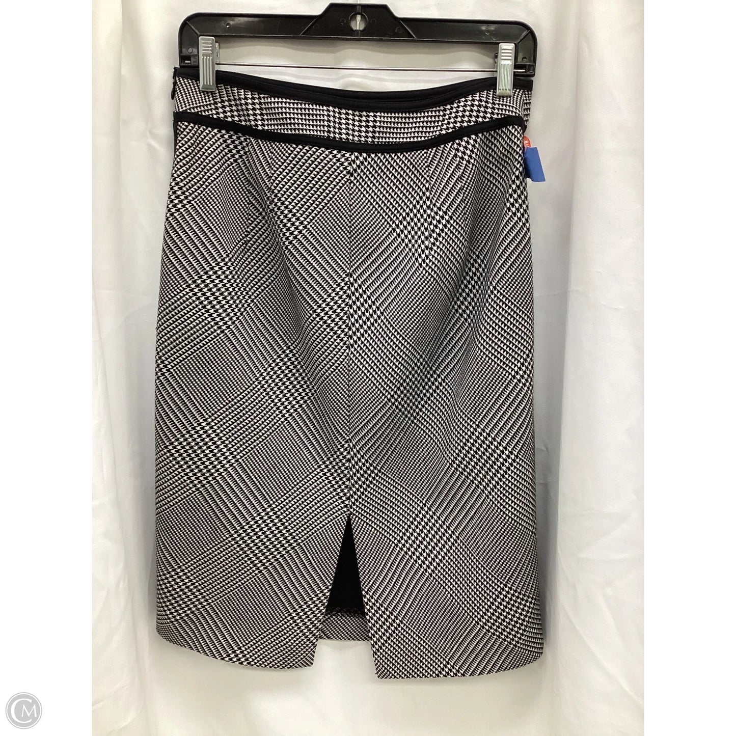 Skirt Midi By White House Black Market In Black & White, Size: 6