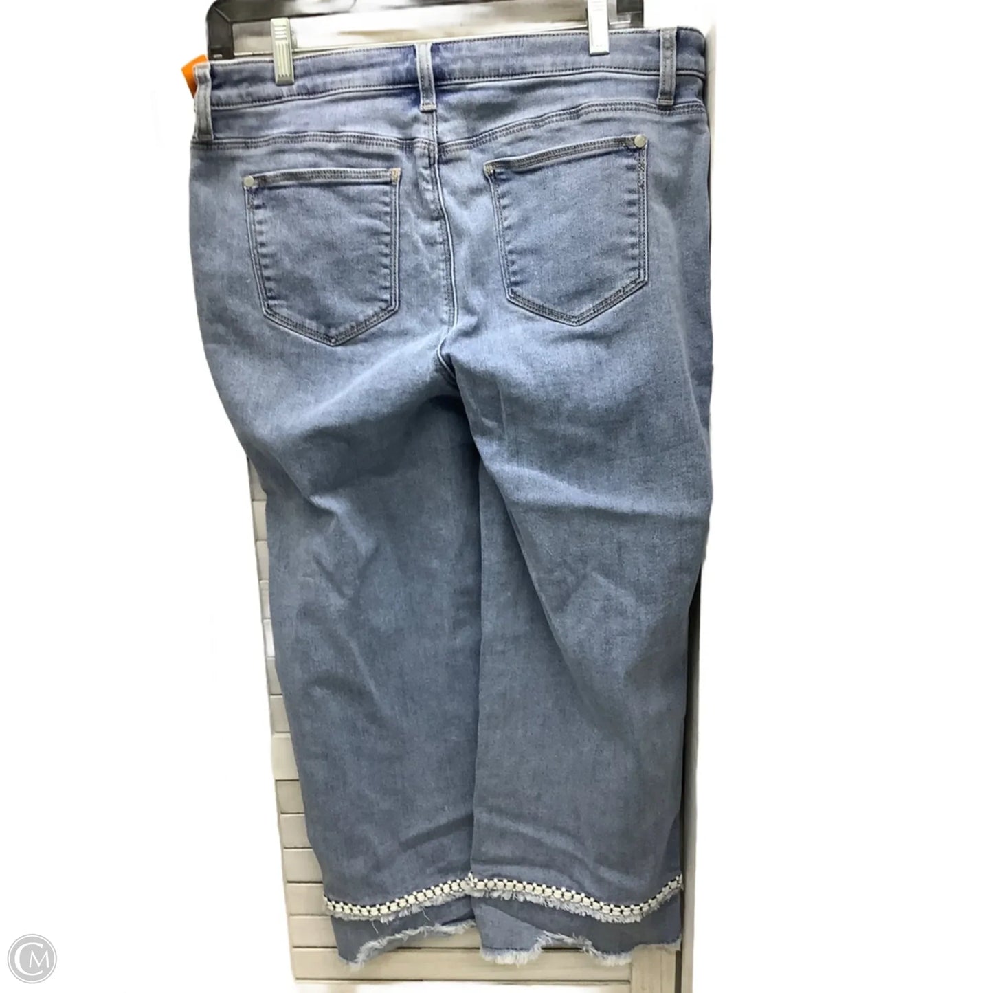 Jeans Cropped By Chicos In Blue Denim, Size: 10