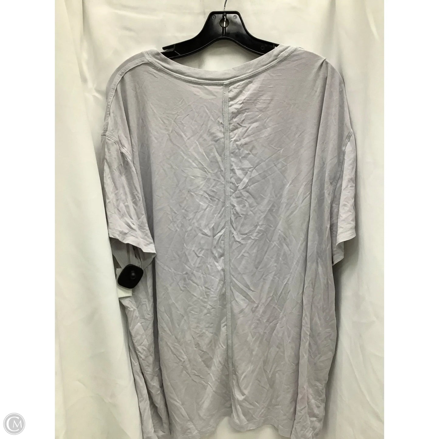 Top Short Sleeve By Lululemon In Grey, Size: 2x