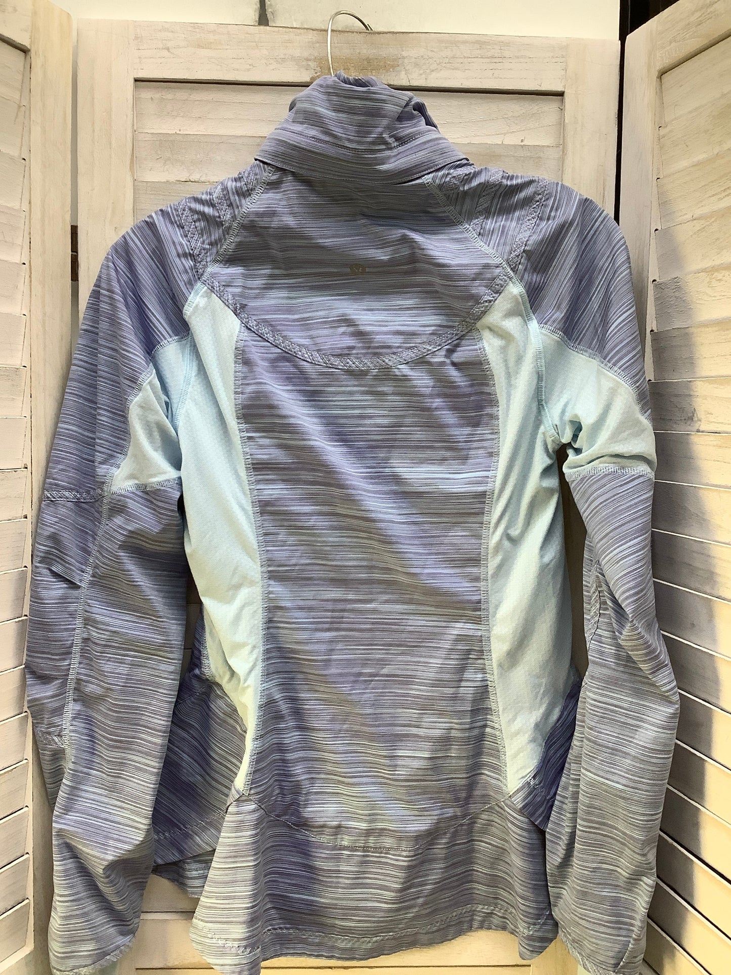 Athletic Jacket By Lululemon Size: 4