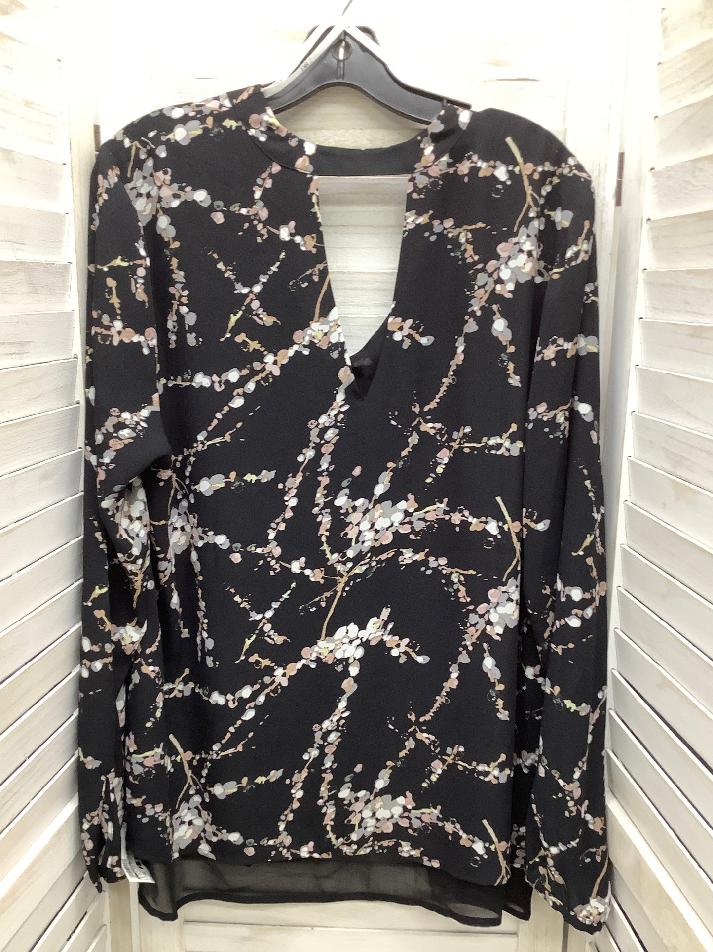 Blouse 3/4 Sleeve By Clothes Mentor Size: Xl