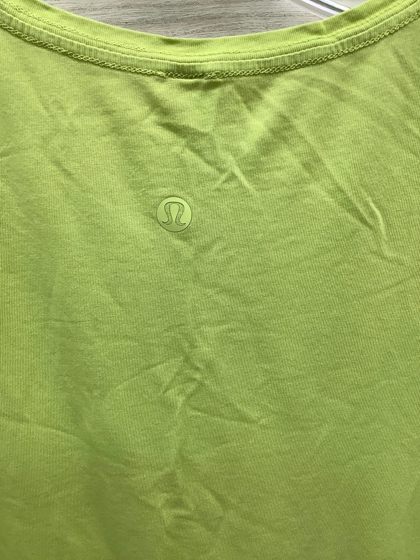 Athletic Top Short Sleeve By Lululemon Size: 0
