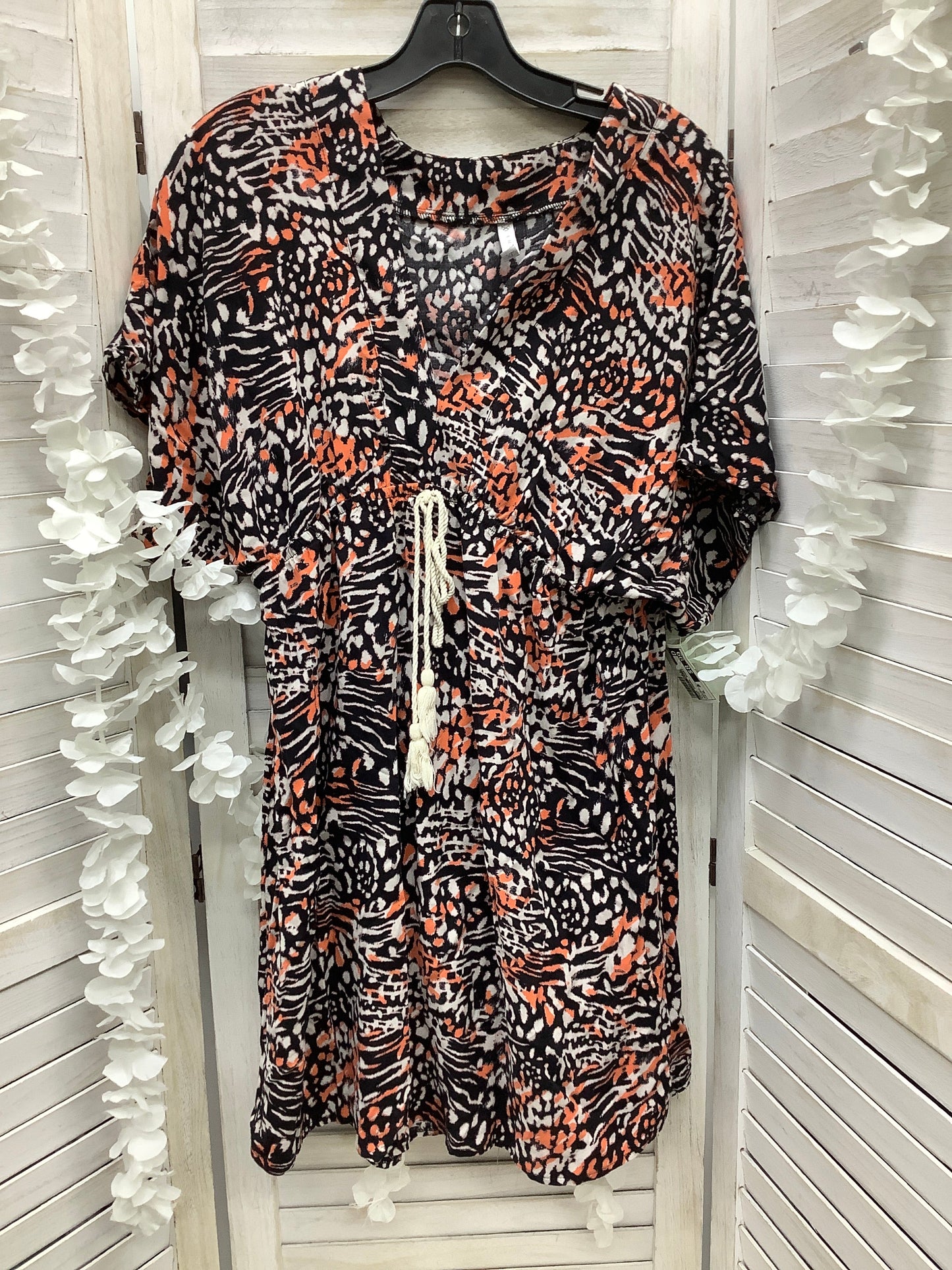 Dress Casual Short By Clothes Mentor Size: Xl