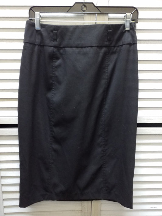 Skirt Midi By New York And Co  Size: 8