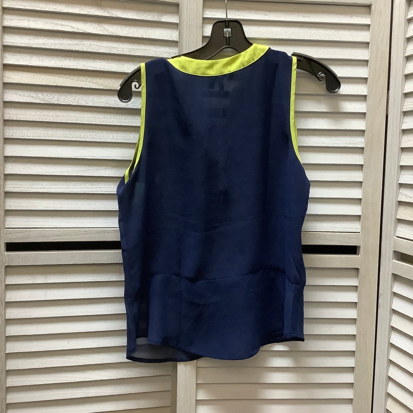 Top Sleeveless Basic By Heart And Soul  Size: S