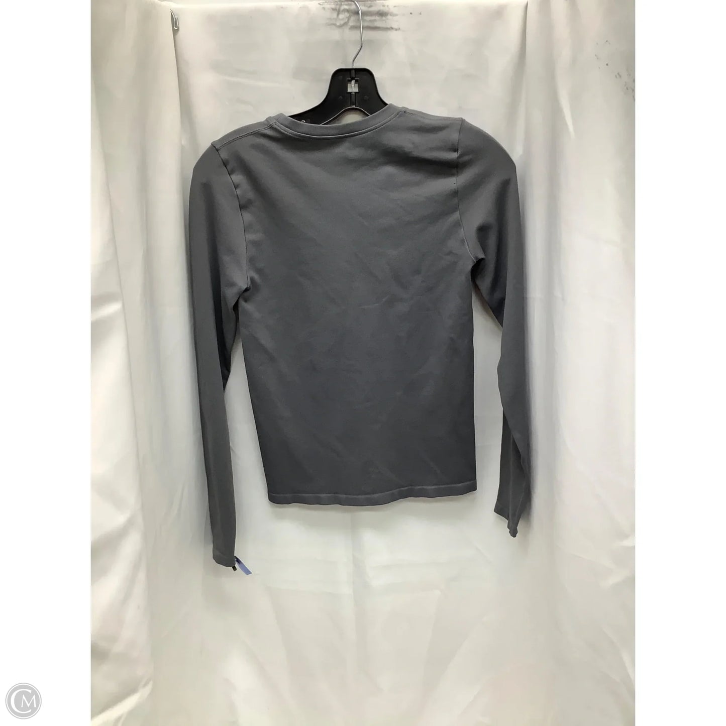 Athletic Top Long Sleeve Collar By Clothes Mentor In Grey, Size: S