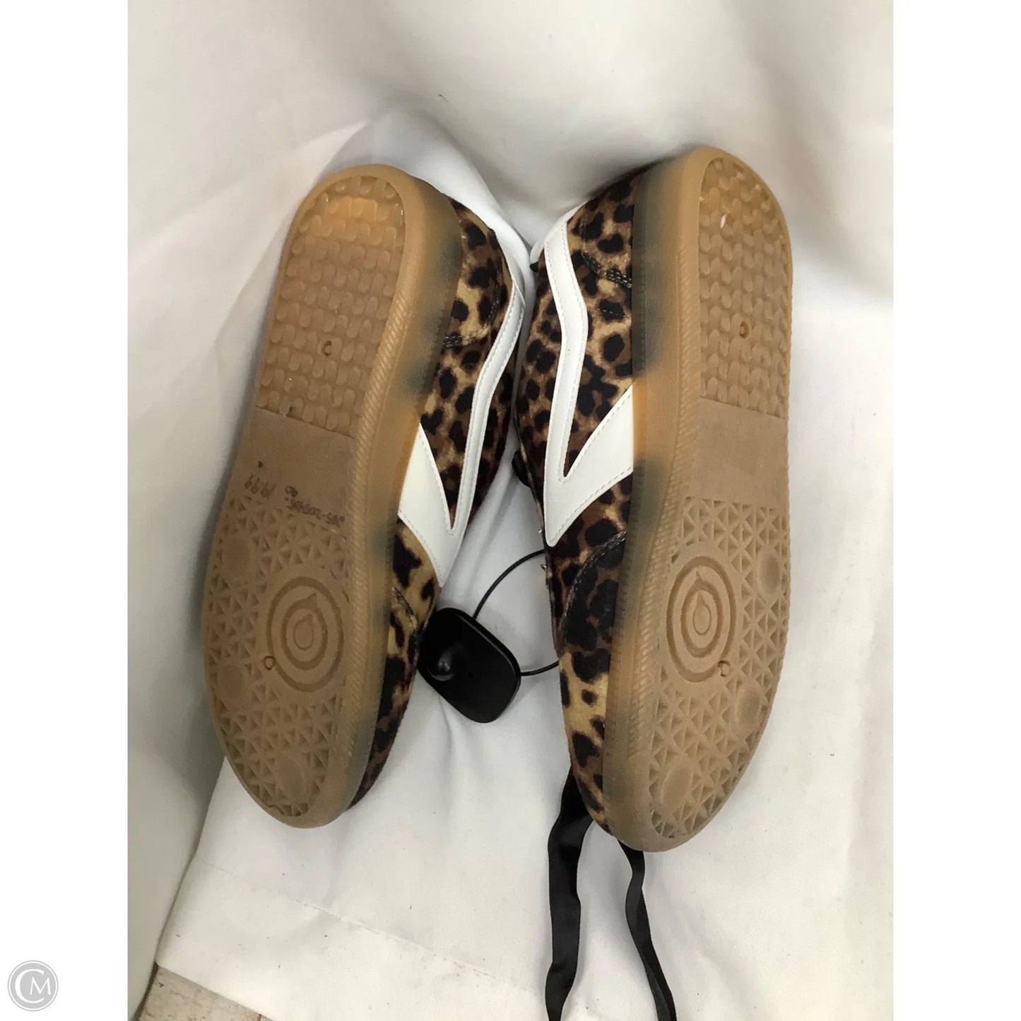 Shoes Sneakers By Dolce Vita In Leopard Print, Size: 7.5