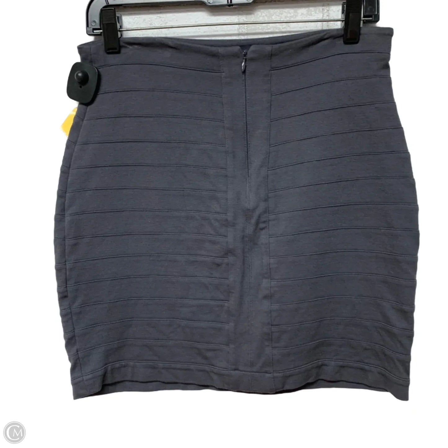 Skirt Mini & Short By Express In Grey, Size: S