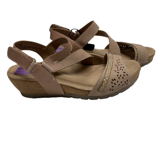 Sandals Heels Wedge By Earth  Size: 7.5