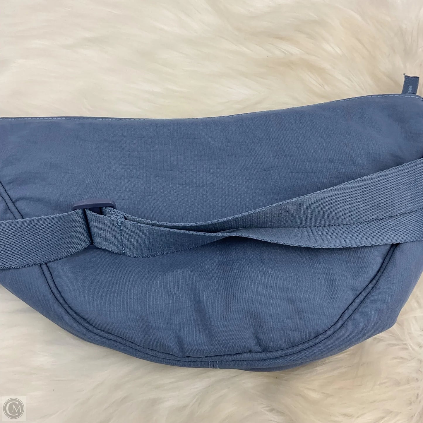 Belt Bag By Clothes Mentor, Size: Medium
