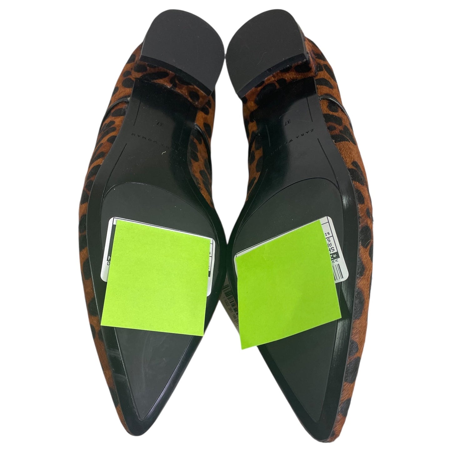 SHOES FLATS by ZARA WOMEN In ANIMAL PRINT, Size: 6.5