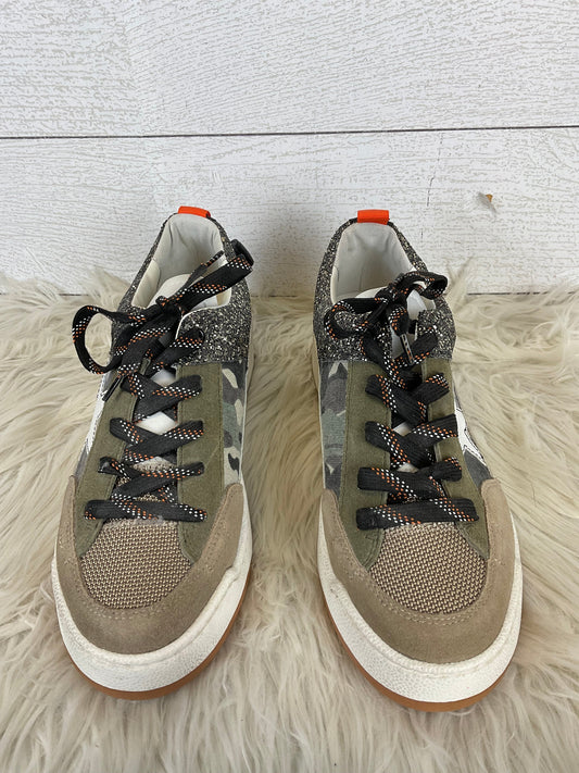 Shoes Sneakers By Steve Madden  Size: 10