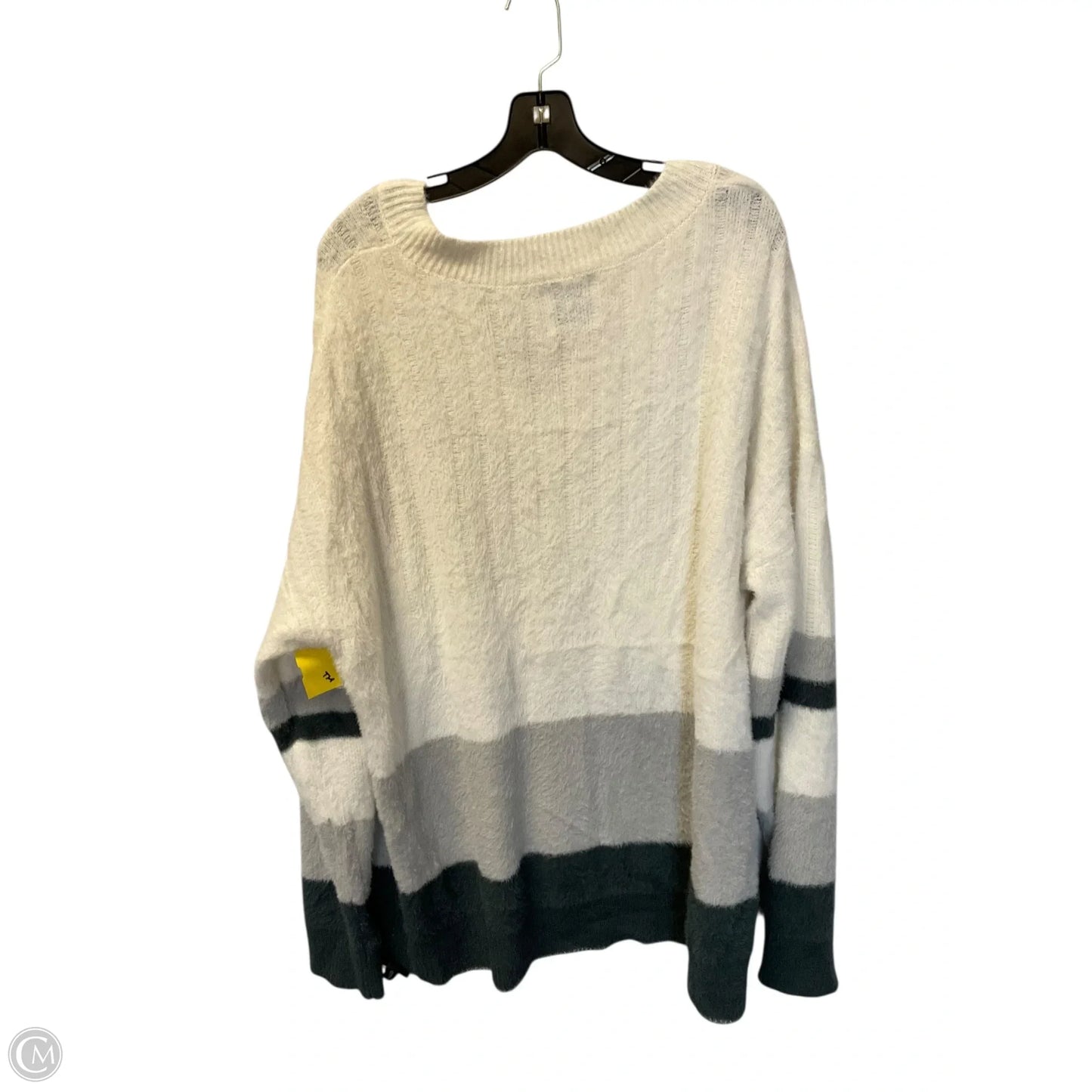 Sweater By Cmc In Grey & White, Size: 2x