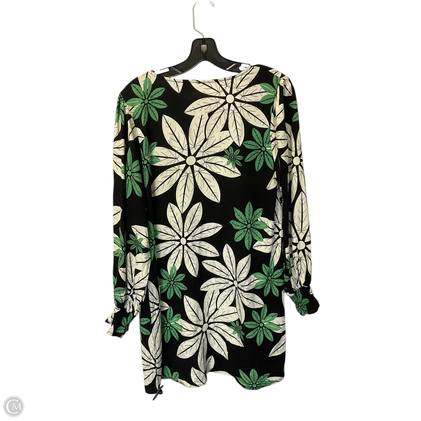 Dress Casual Short By Jodifl In Black, Size: S